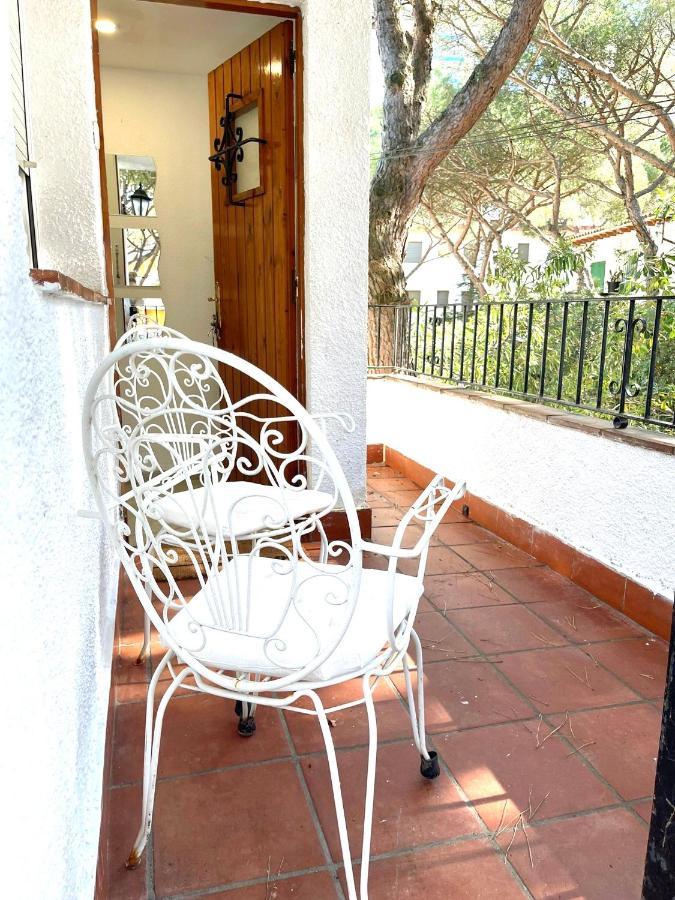 Apartamentos Piscis Platja d'Aro Esterno foto